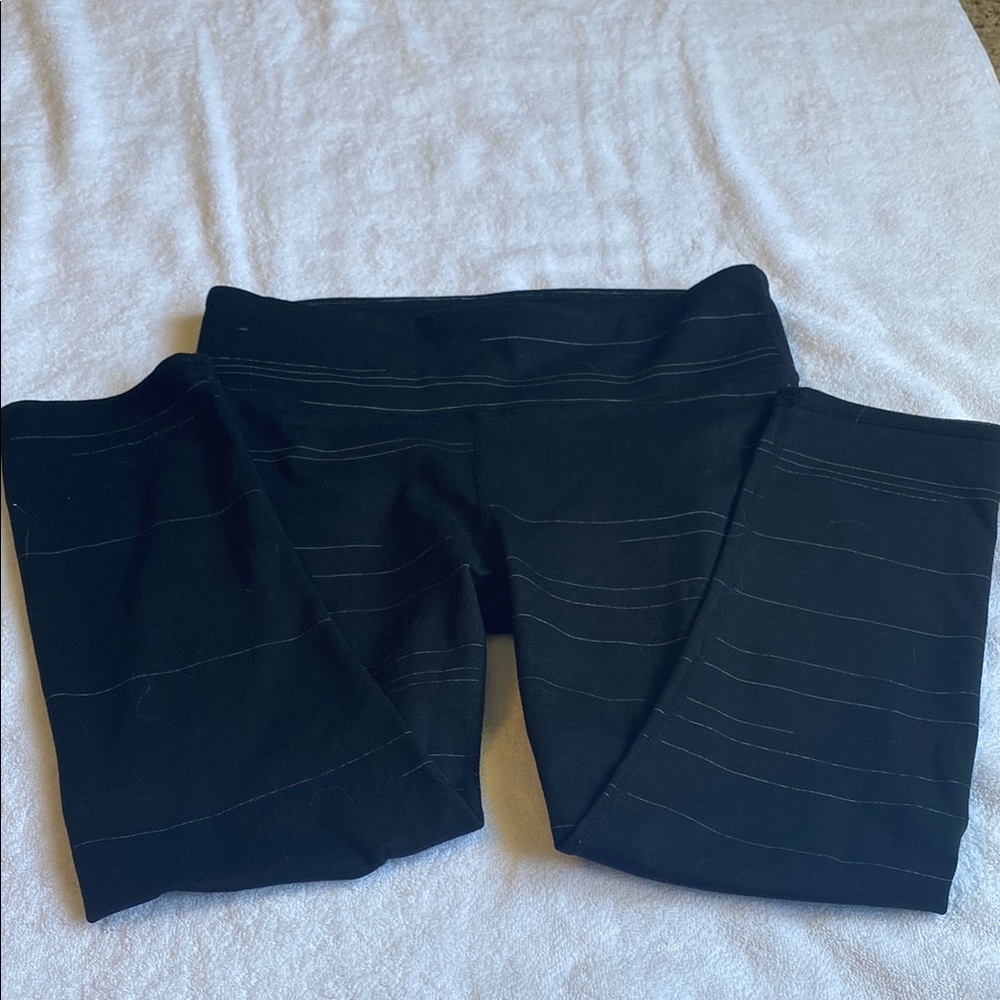 Fabletics women’s capri leggings